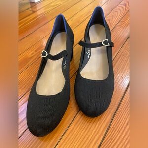 Rothy's the Mary Jane Heel Black (Like New, worn once)